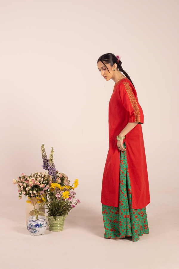 Gilded Glam Zari Zouk Ensemble