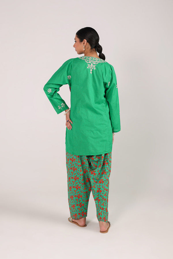 Gilded Glam Luxe Ensemble