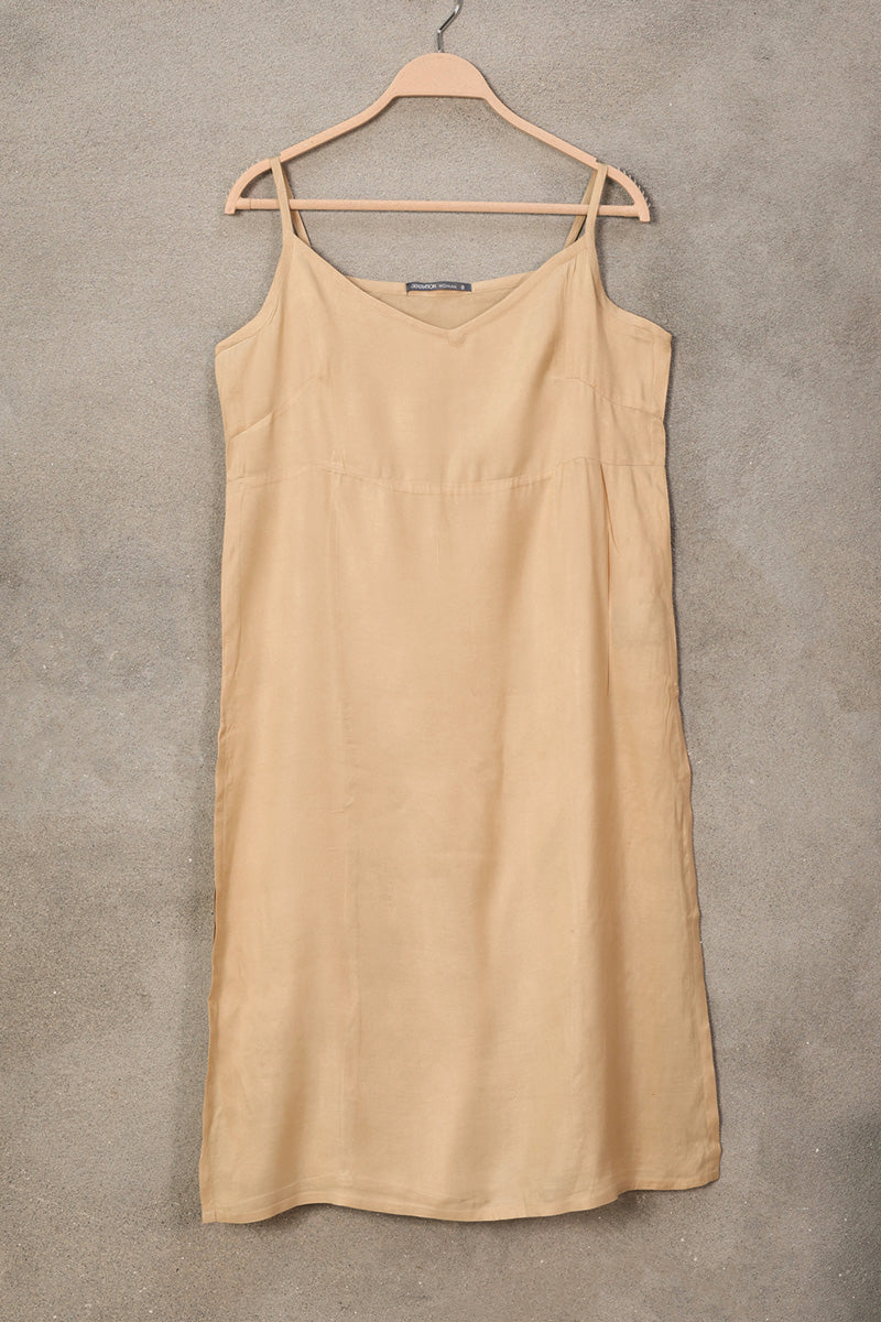 beige