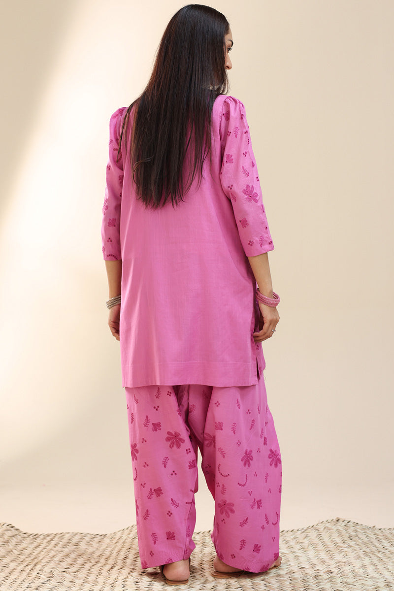 pink