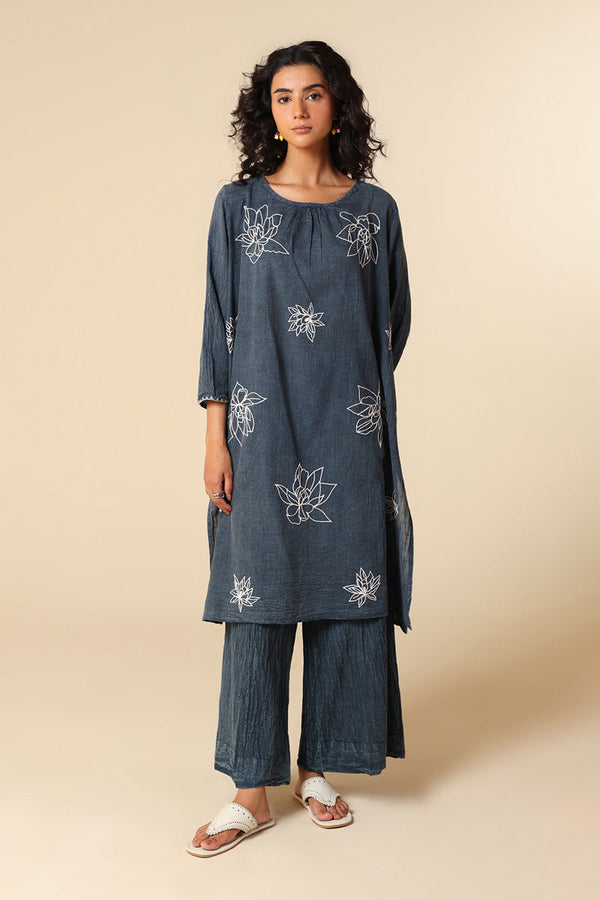 Dare To Denim Embroidered Set