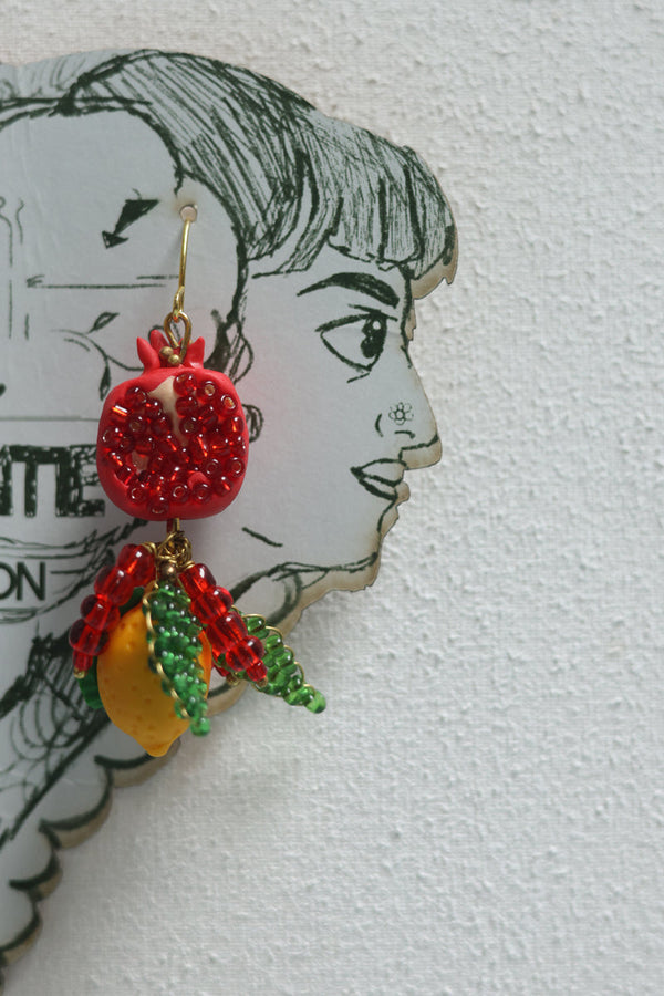 Anaar Aur Nimbu Beaded Earrings