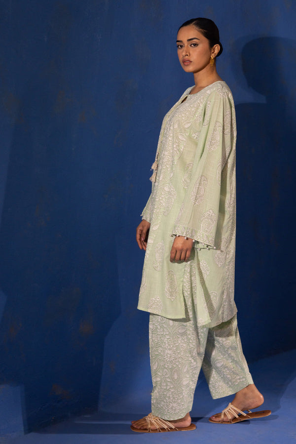 Paisley Tassel Whisper Set