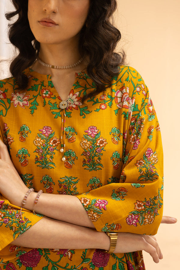 Floral Ease Tassel Set