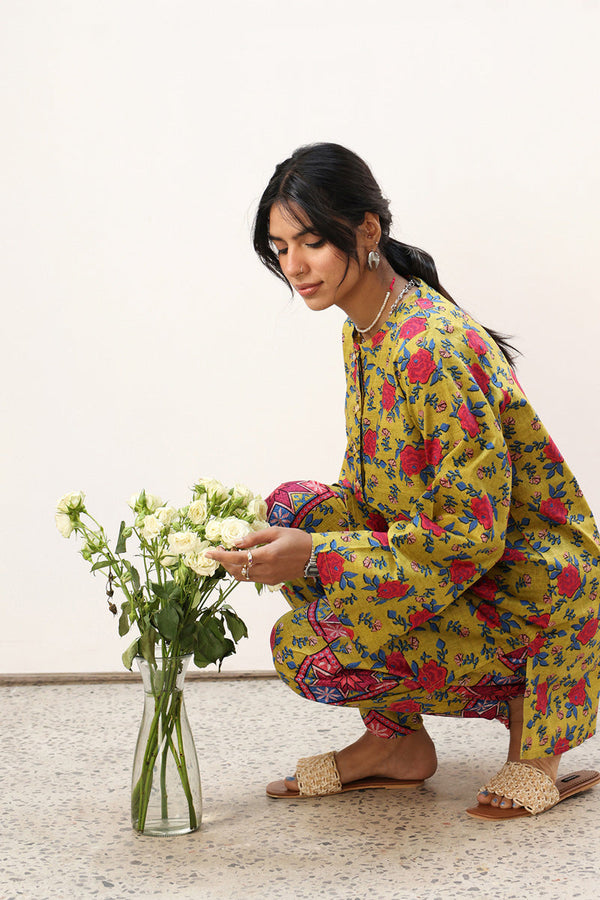 Gulab Mosaic Tulip Set