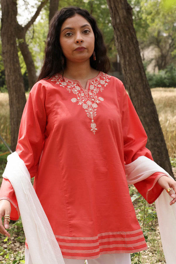 Threaded Nur Kurti