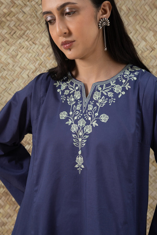 Threaded Nur Kurti