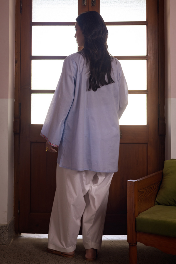 Threaded Grace Kurti