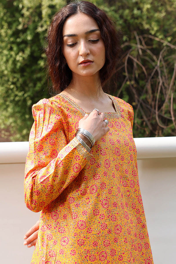 Gold Dusted Tulip Set