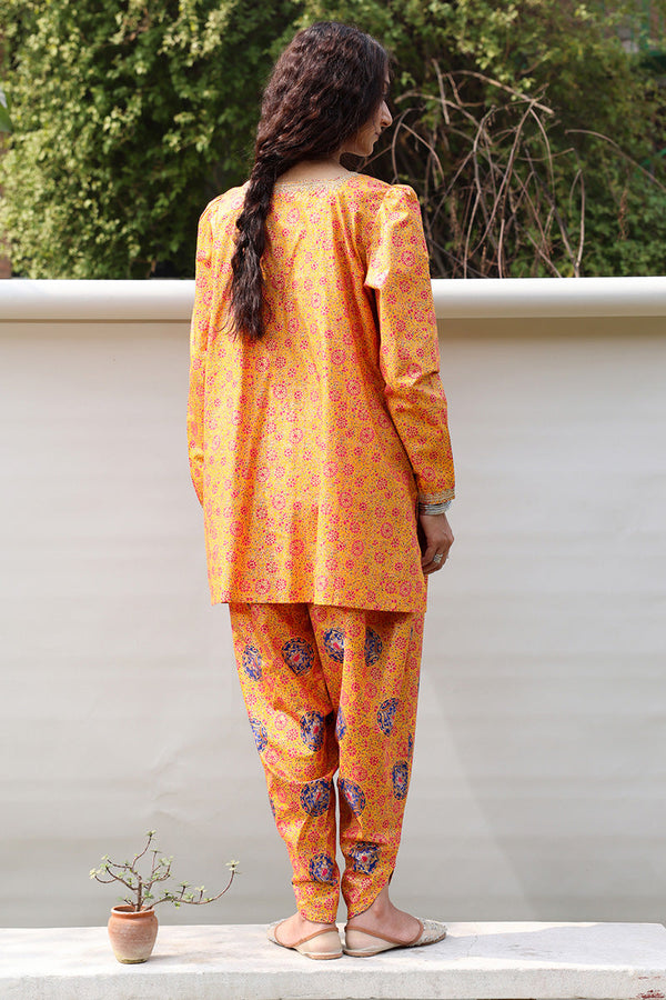 Gold Dusted Tulip Set