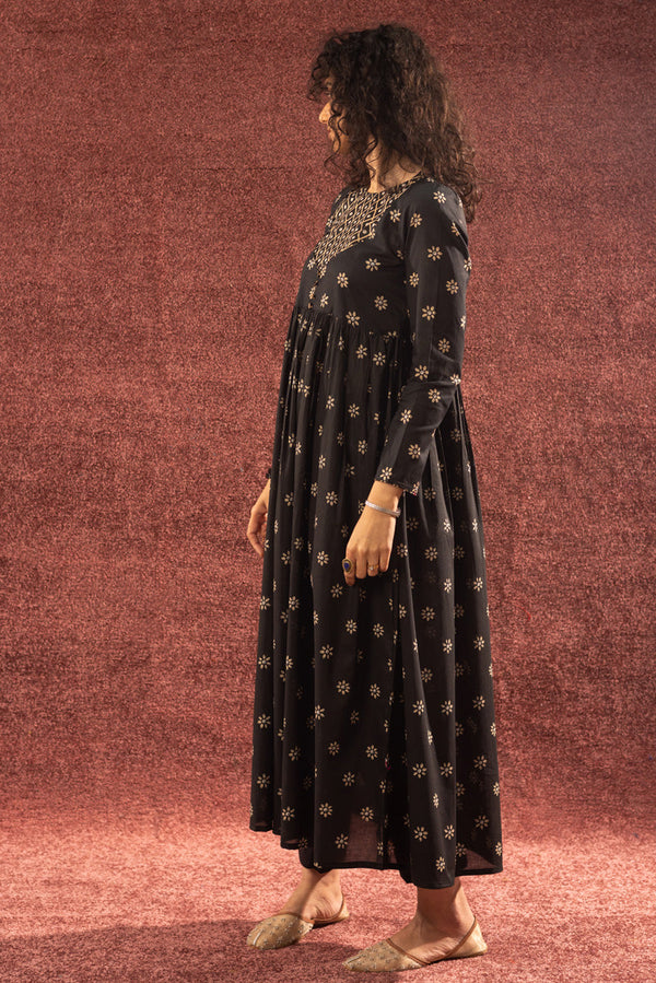 Naqsh Nur Flared Dress