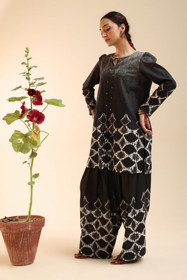 Shibori Edit Farshi Set