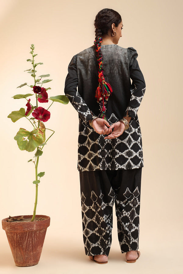 Shibori Edit Farshi Set