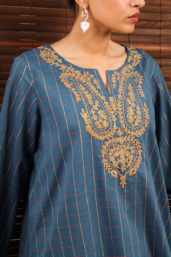 Bling It Embroidered Set