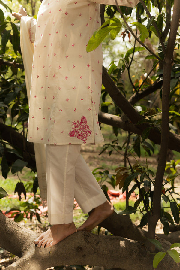 Petal Thread Kurti