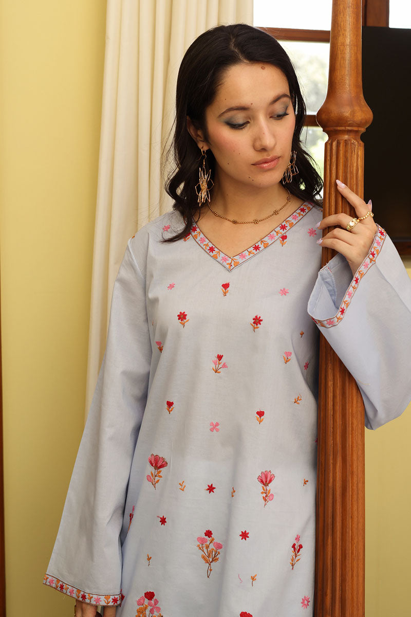 Embroidered Bloom Kurti