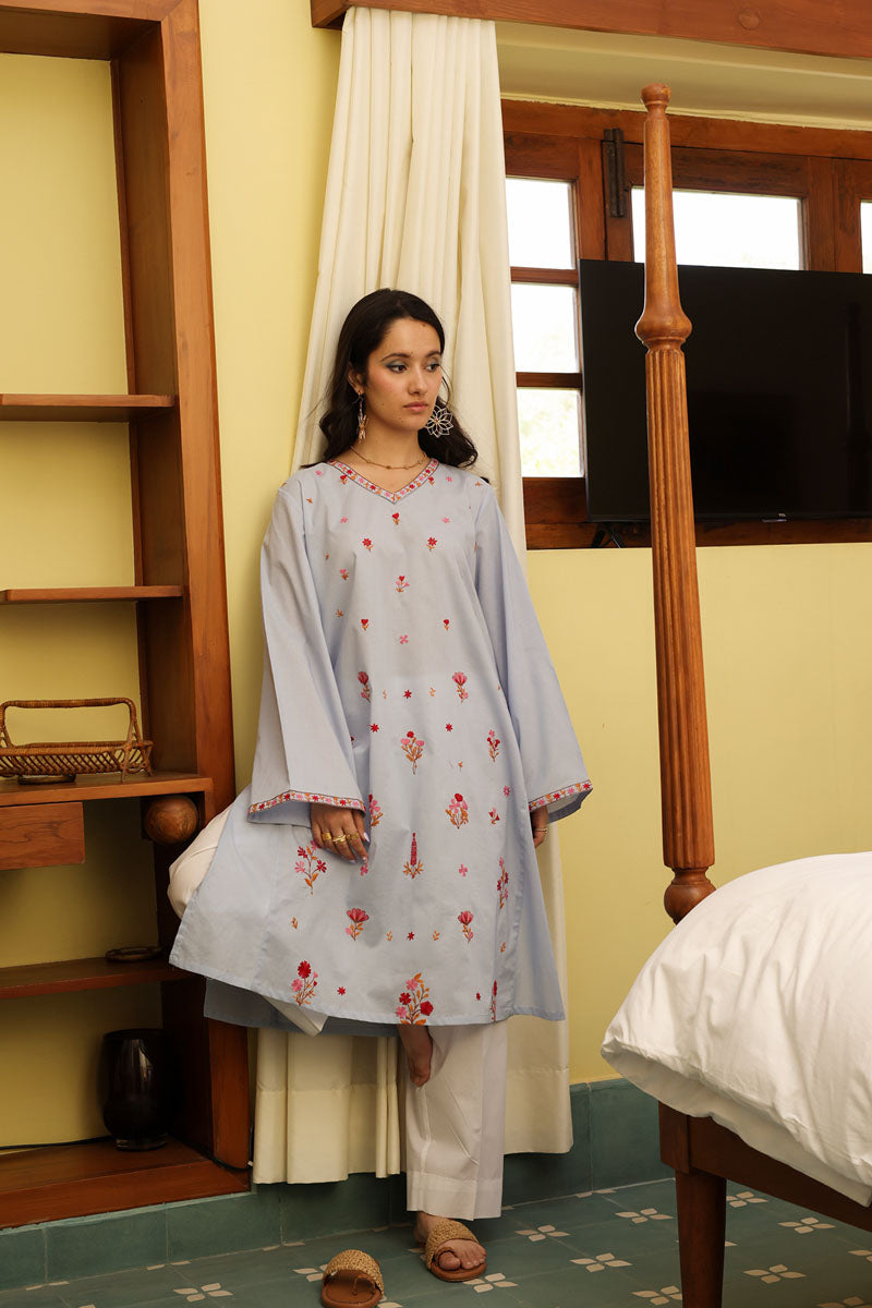 Embroidered Bloom Kurti