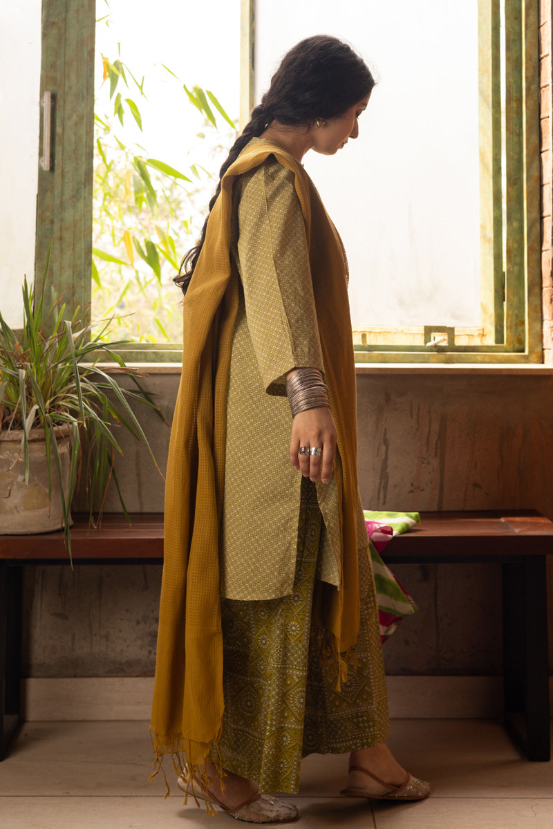 Mandana Story Set