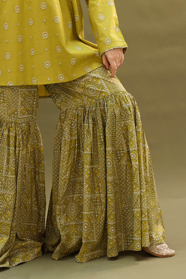 Soft Mandana Gharara Set