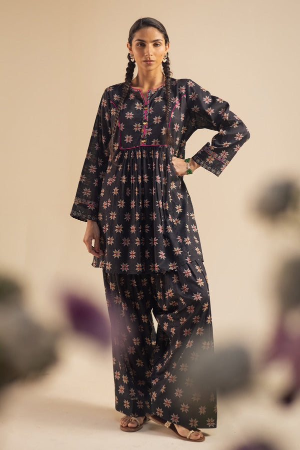 Stitch Mosaic Garden Set