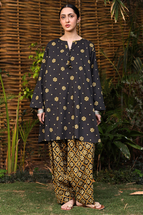 Sheehsakari Tassel Set