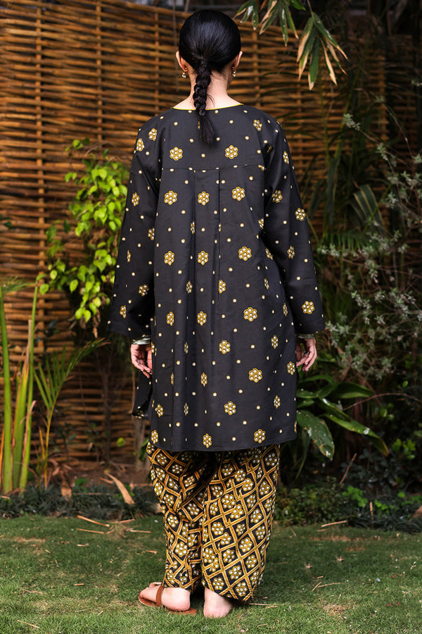 Sheehsakari Tassel Set