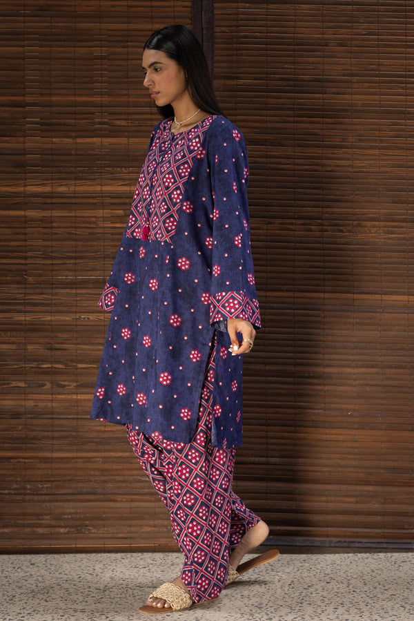 Sheehsakari Tassel Set