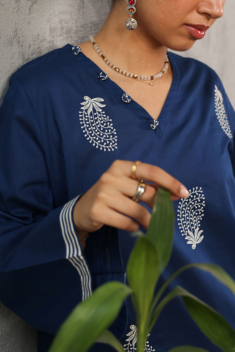 Embroidered Regal Line Shirt
