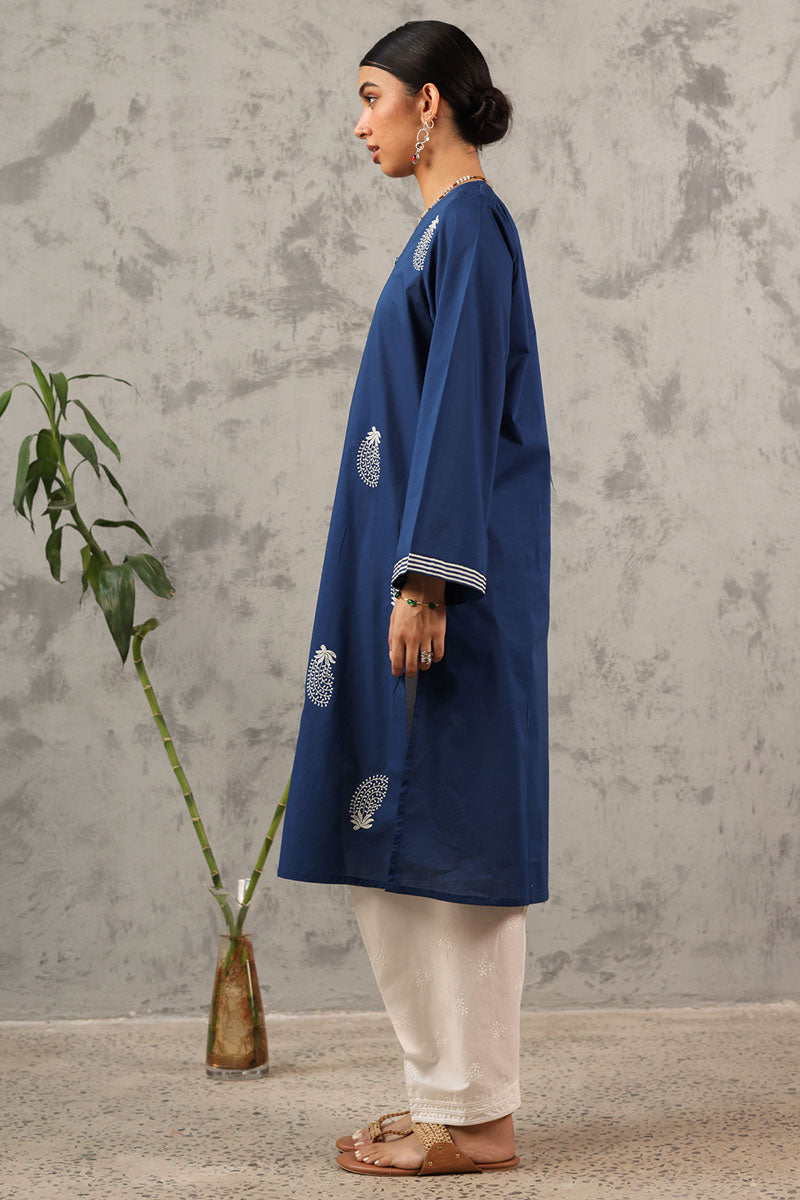 Embroidered Regal Line Shirt