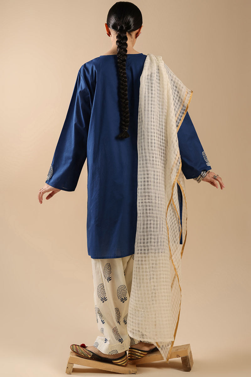 Soft Regal Line Set