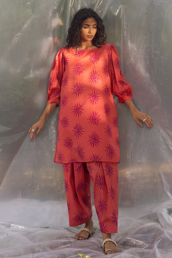 Sun Script Printed Set