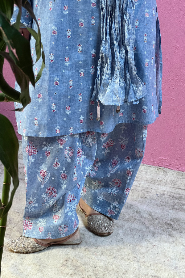 Gulistan Printed 3-Piece Suit