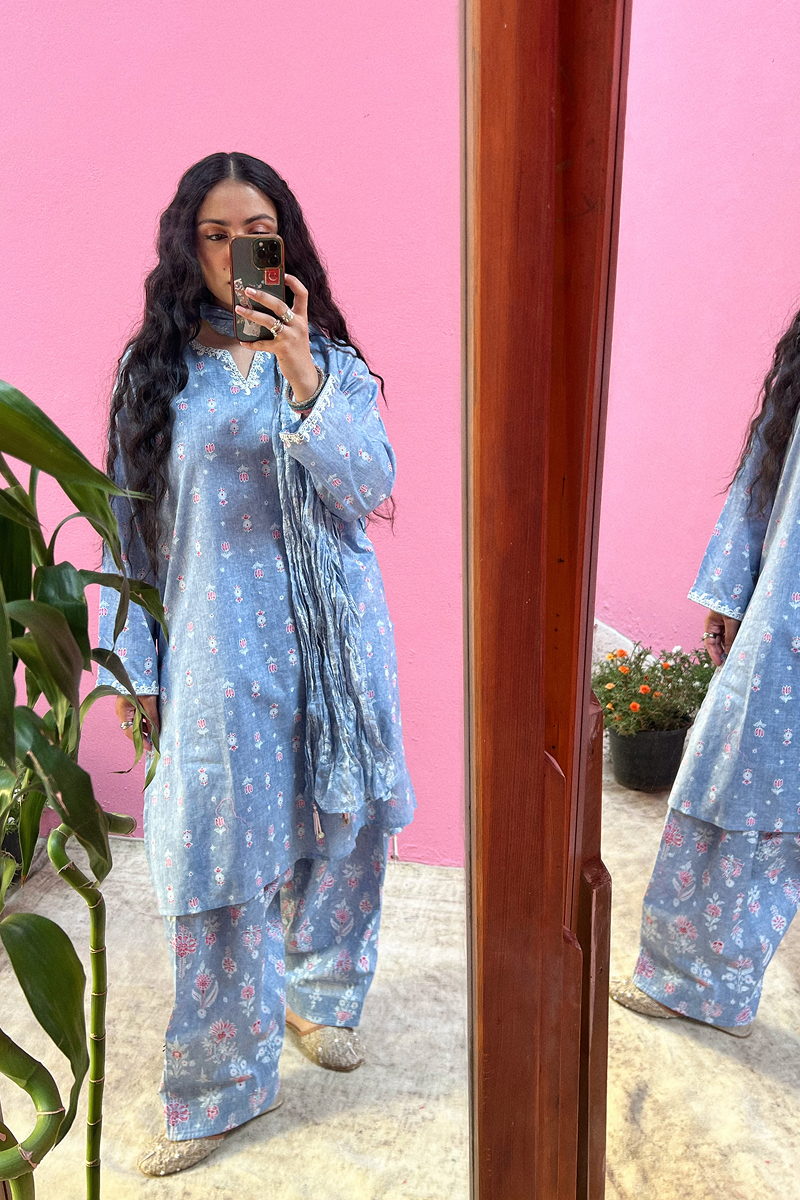 Gulistan Printed 3-Piece Suit