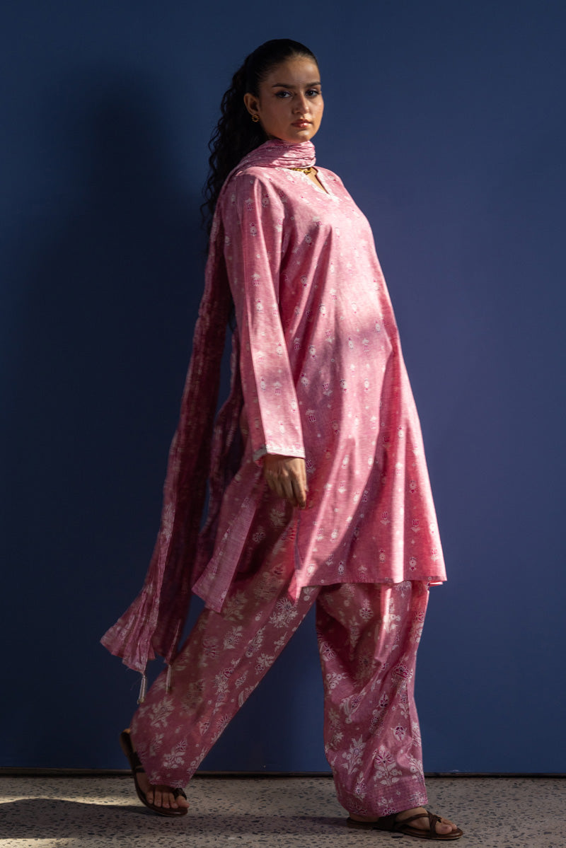 Gulistan Printed 3-Piece Suit