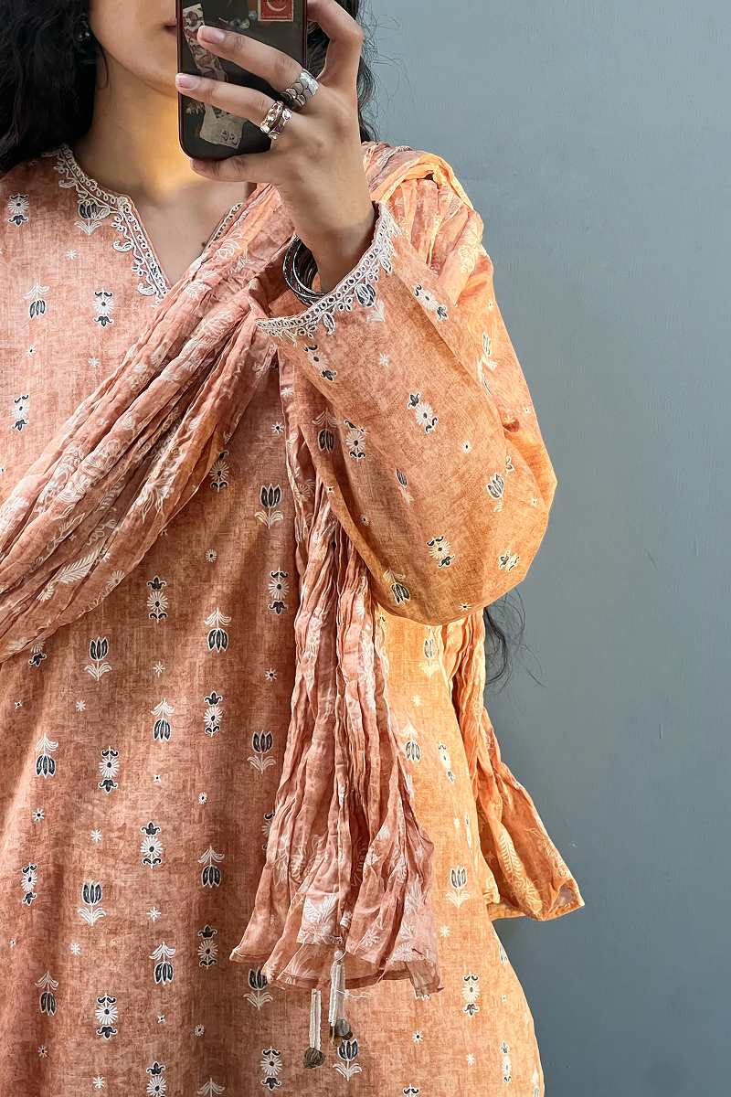 Gulistan Printed 3-Piece Suit