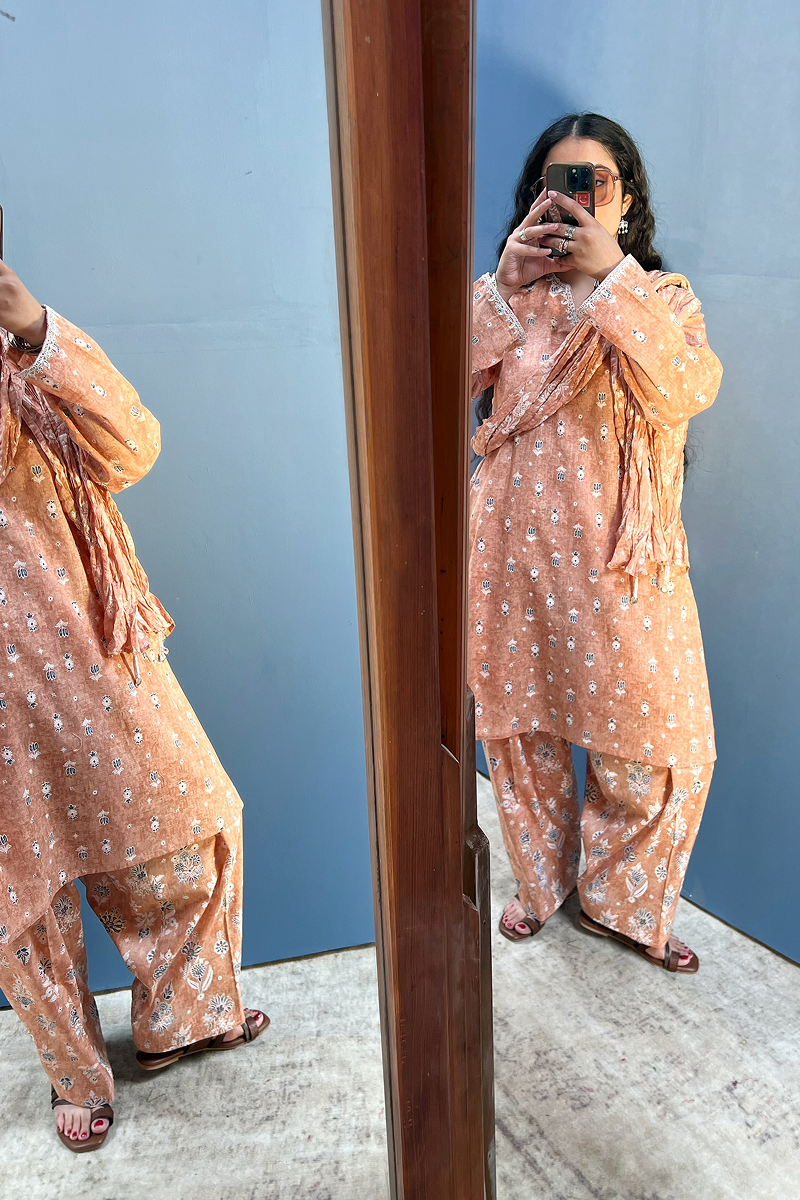 Gulistan Printed 3-Piece Suit