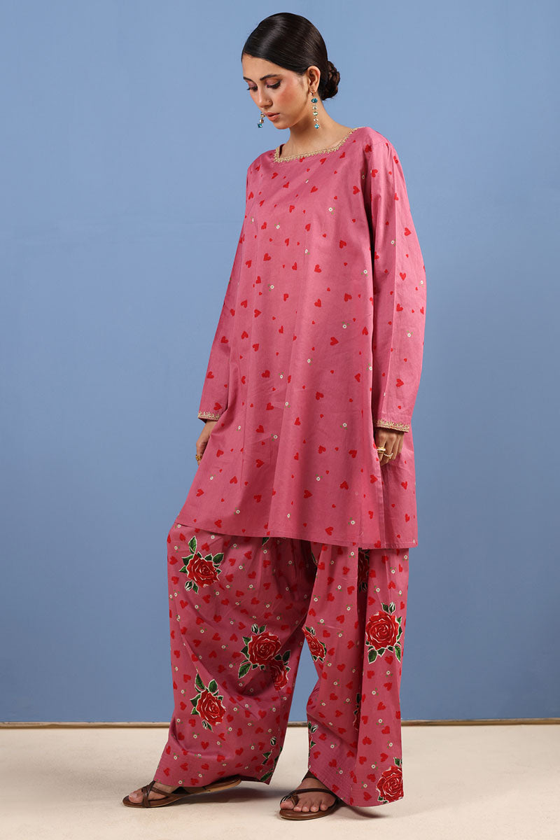 Gulrukh Farshi set