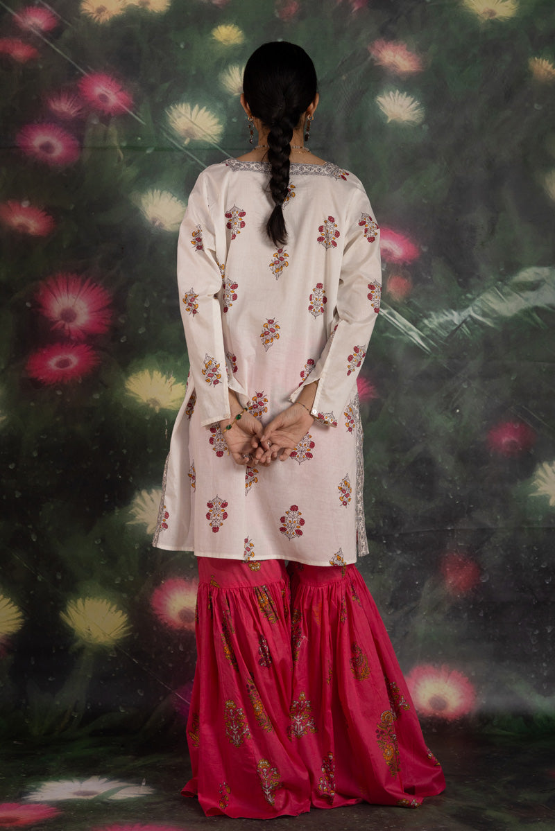 Guldasta Gharara Set