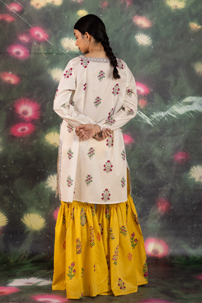 Guldasta Gharara Set