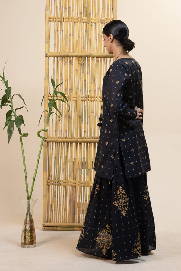 Gilded Mukesh Skirt Set