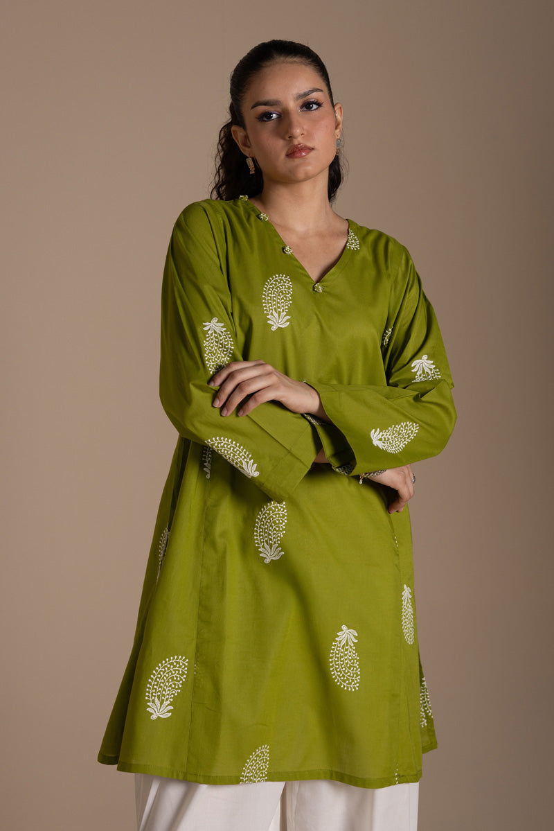Pure Paisley Embroidered Kurta