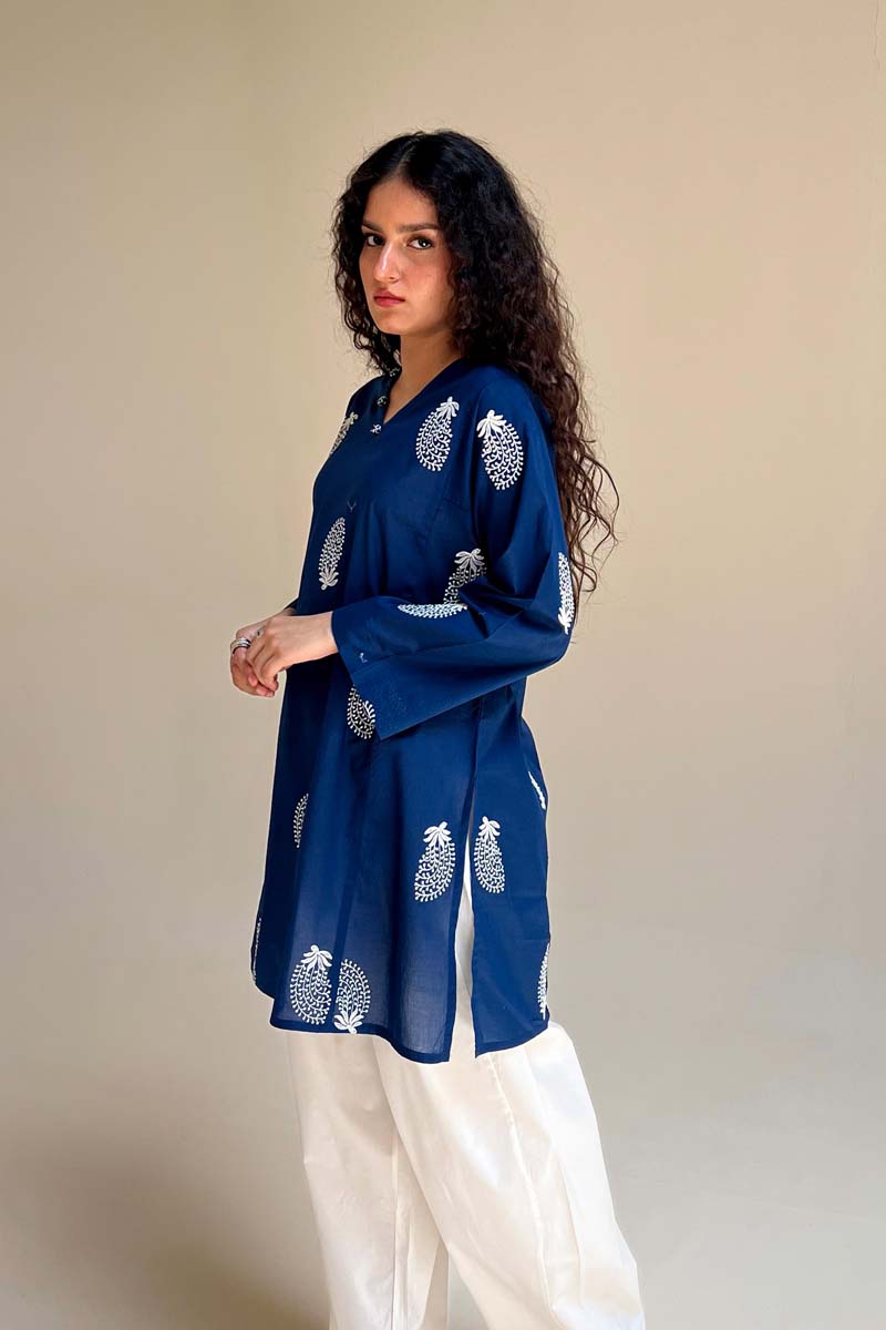 Pure Paisley Embroidered Kurta