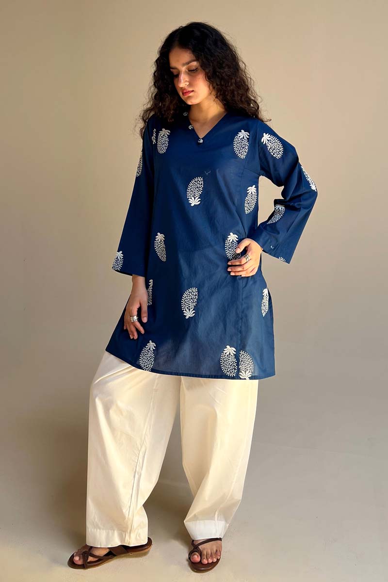 Pure Paisley Embroidered Kurta