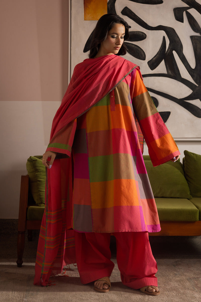 Woven Stories 3-Piece Ensemble