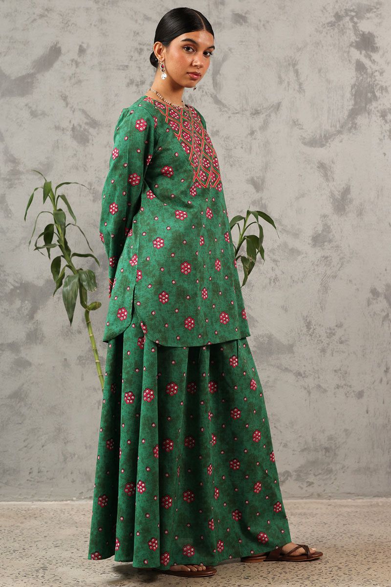 Sheehsakari Skirt Set
