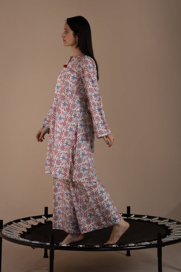 Tanka Tassel Tales Set