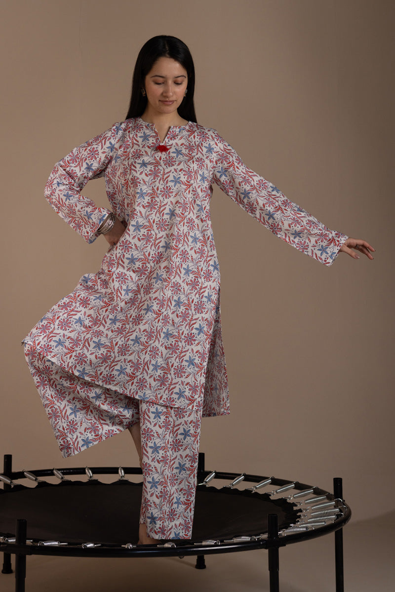 Tanka Tassel Tales Set