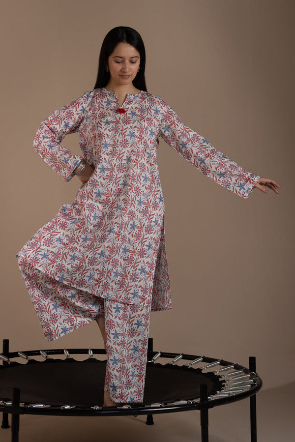 Tanka Tassel Tales Set