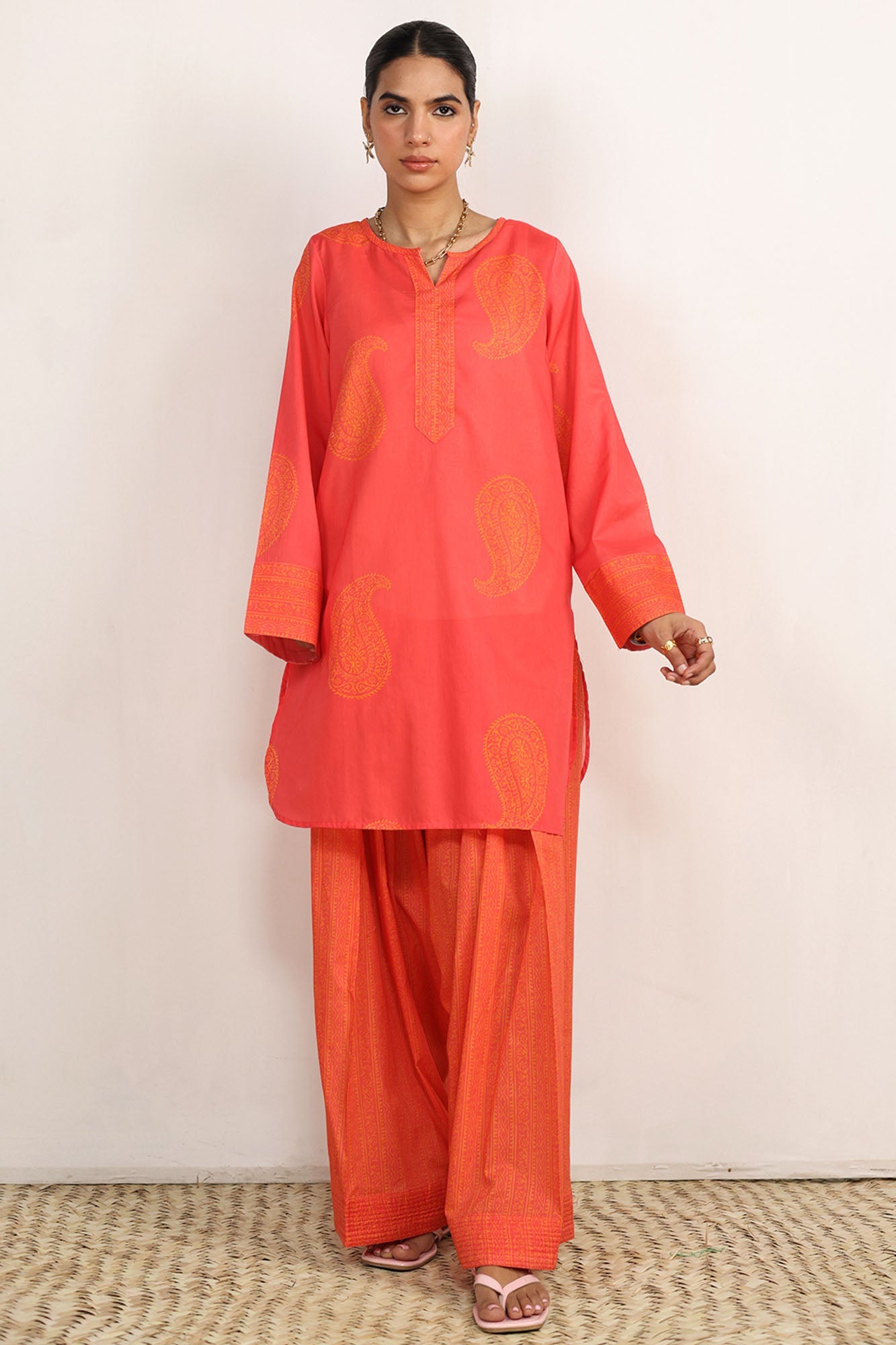 Midnight Paisley Farshi Set