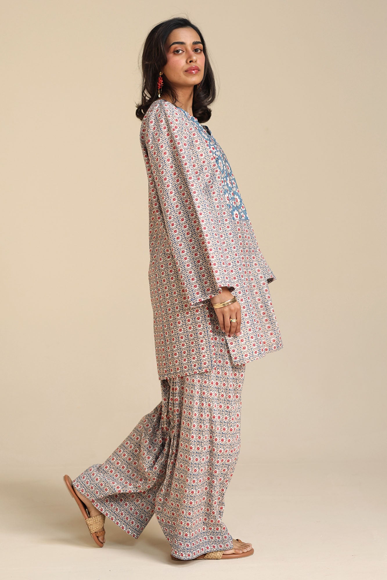 Printed Phool Whisper Set